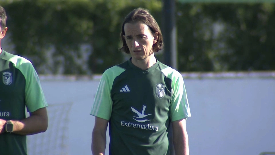 David Tenorio durante un entrenamiento con el CD Badajoz