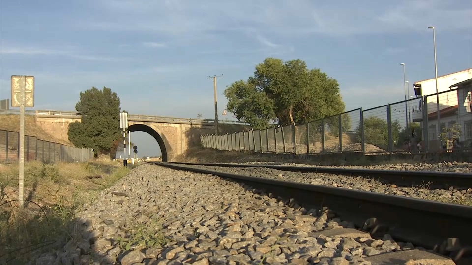 obras renfe navalmoral de la mata
