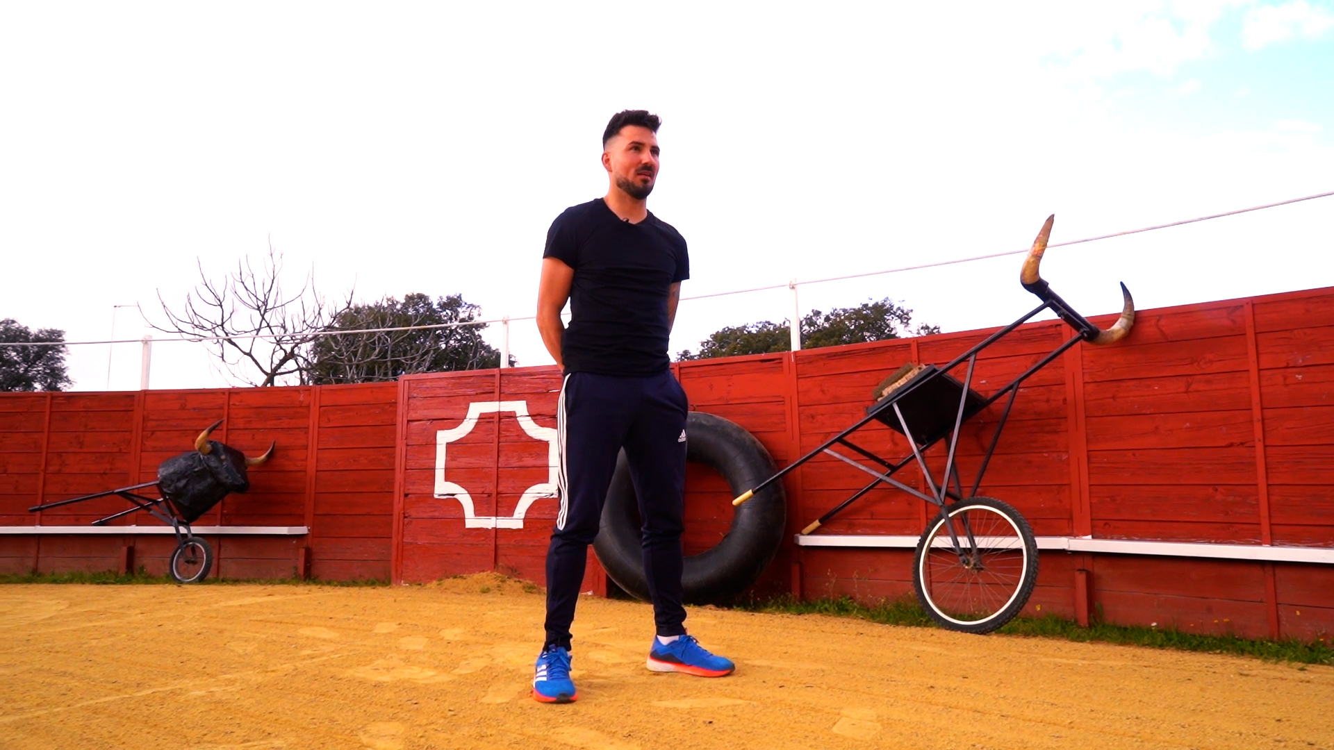 Roberto Gragera, Recortadores, Toreros a cuerpo limpio, Quiebros, Saltos, Toros, Tierra de Toros, Juan Bazaga, Canal Extremadura