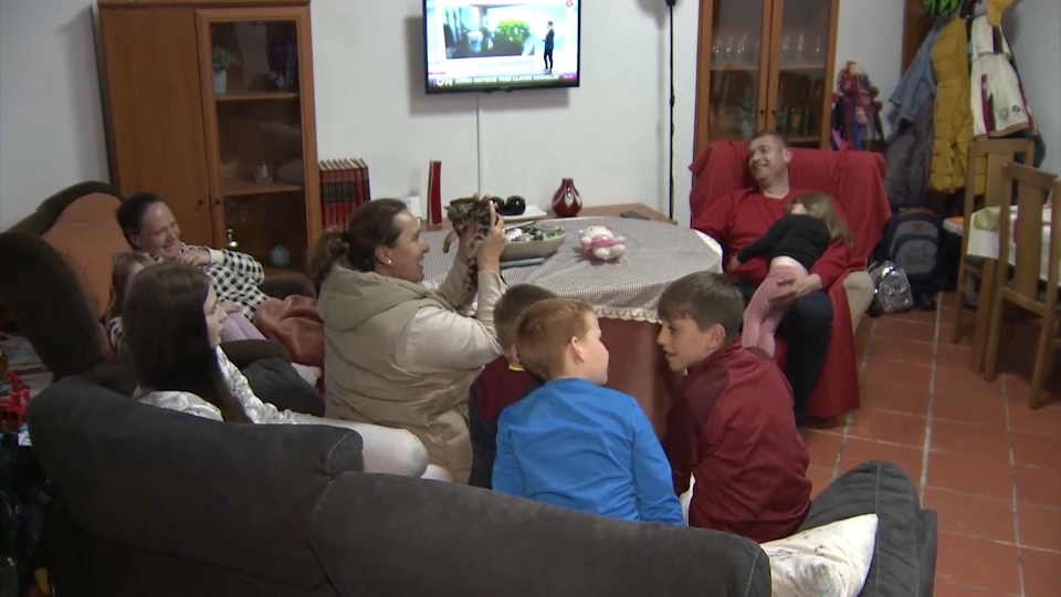 La familia ucraniana Dehtiarenko se reencuentra en Llerena