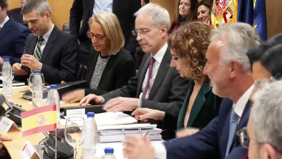 El Gobierno convocará mensualmente a las Comunidadaes para participar en el plan frente a los aranceles