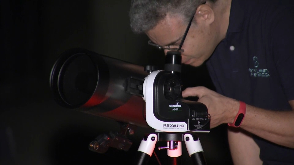 Observación astronómica en Cáparra