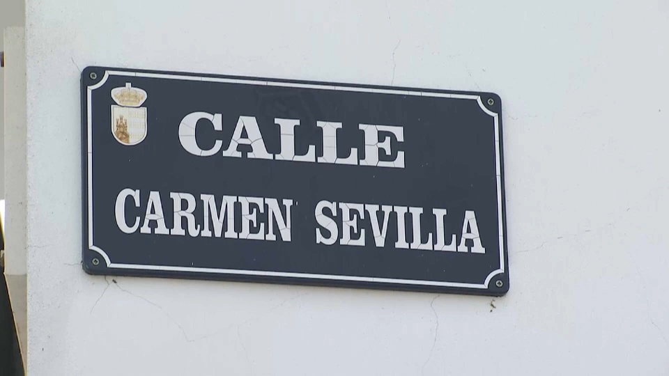 Calle dedicada a Carmen Sevilla en Herrera del Duque