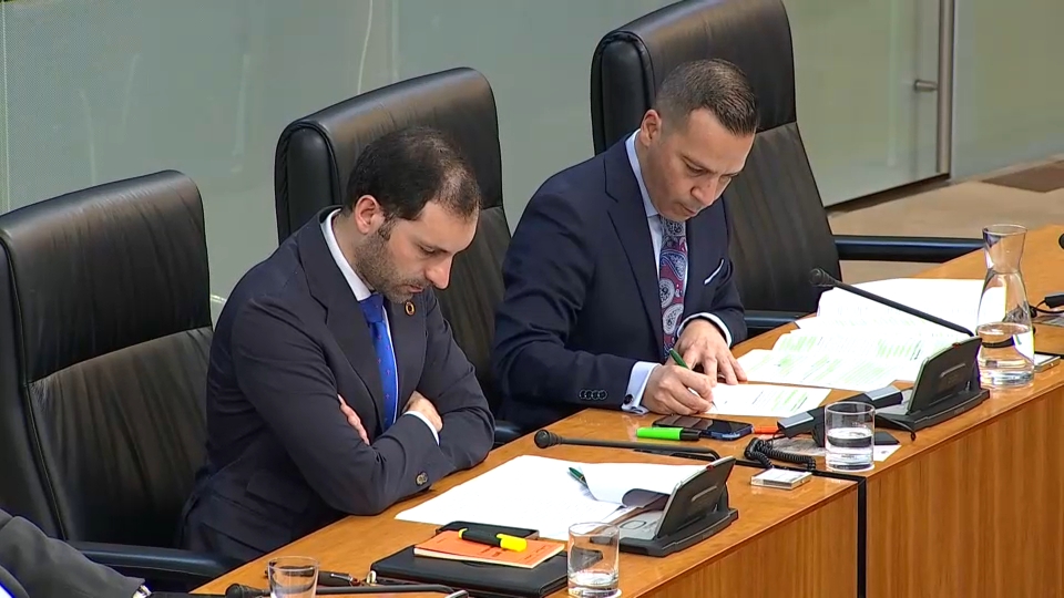 PP y Vox se unen para remitir al Congreso una propuesta de ley que rebaje la tasa Enresa a las nucleares