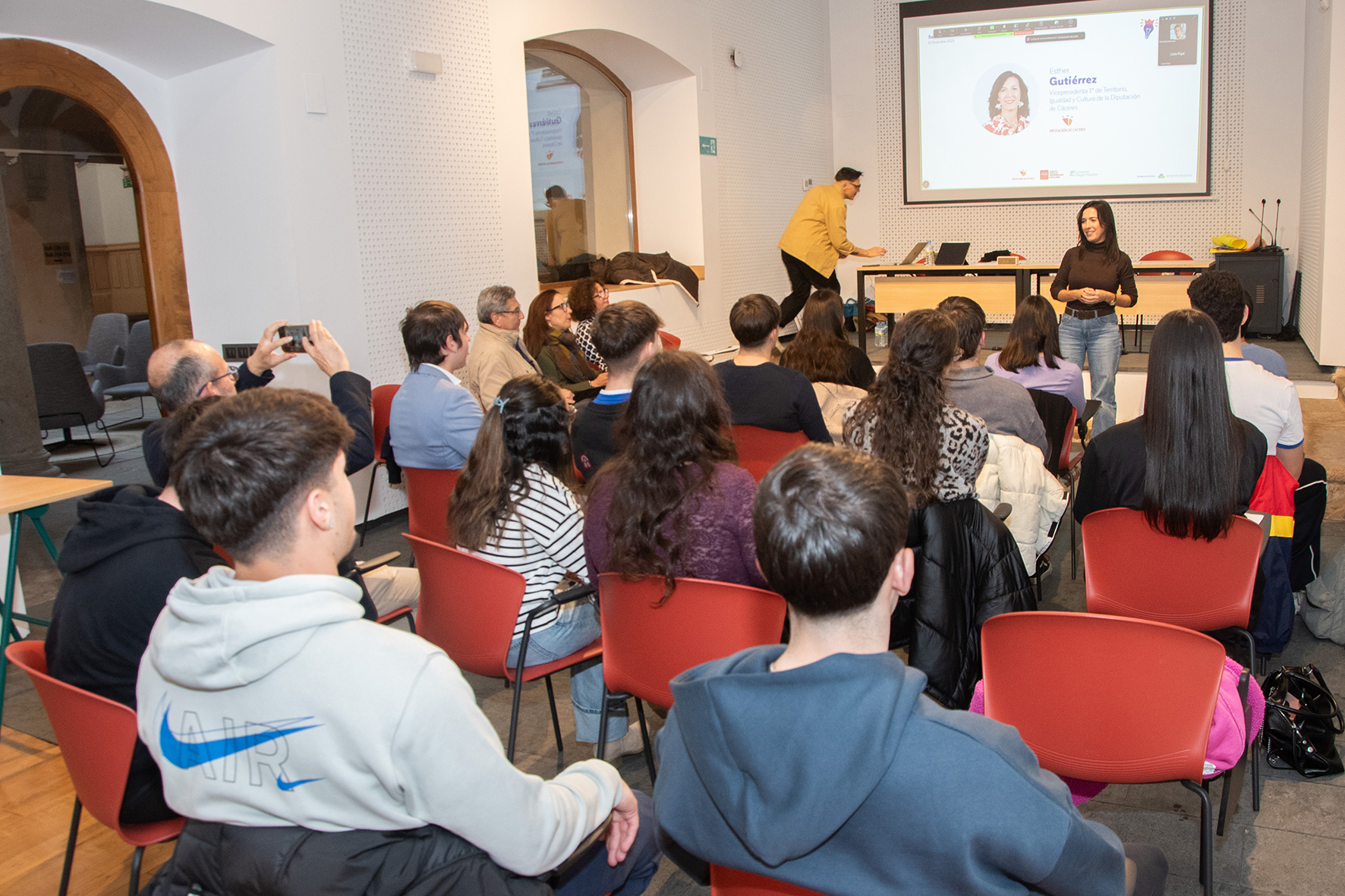 DIPUTACIÓN DE CÁCERES