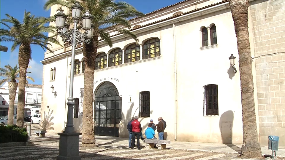 Fuente de Cantos