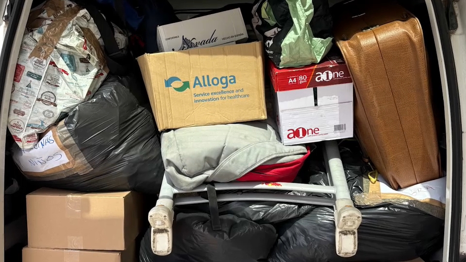 Furgoneta cargada con ayuda humanitaria para Ceuta