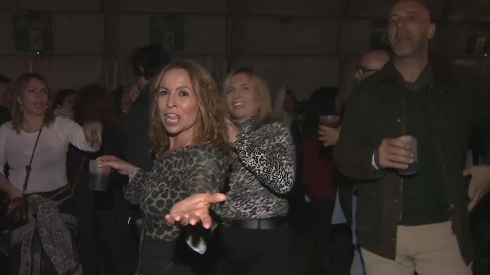 Locos por la música