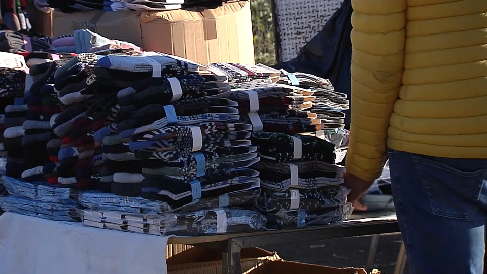 El mercadillo de Cáceres se queda en Vegas del Mocho hasta su traslado definitivo a una parcela en Mejostilla