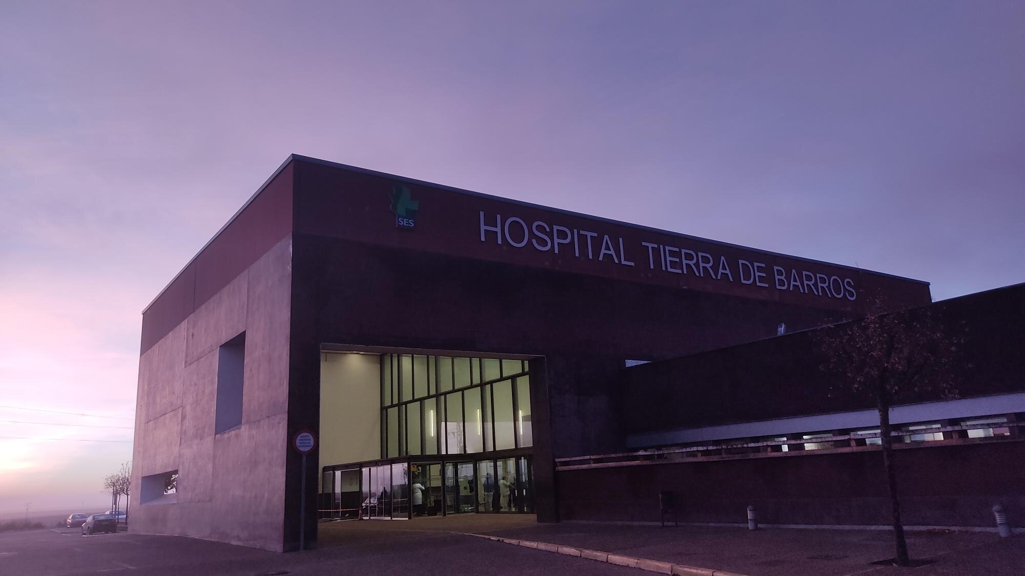 Entrada al Hospital Tierra de Barros