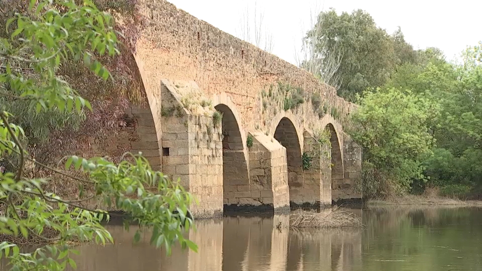 Puente de Cantillana