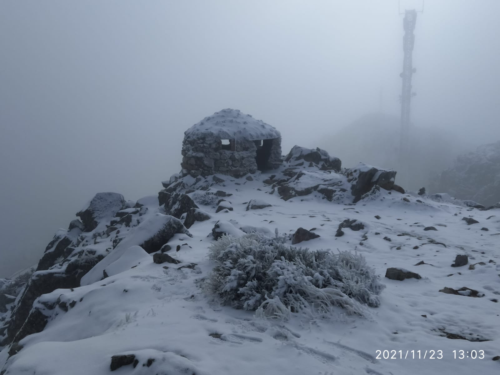 pico villuercas nevado