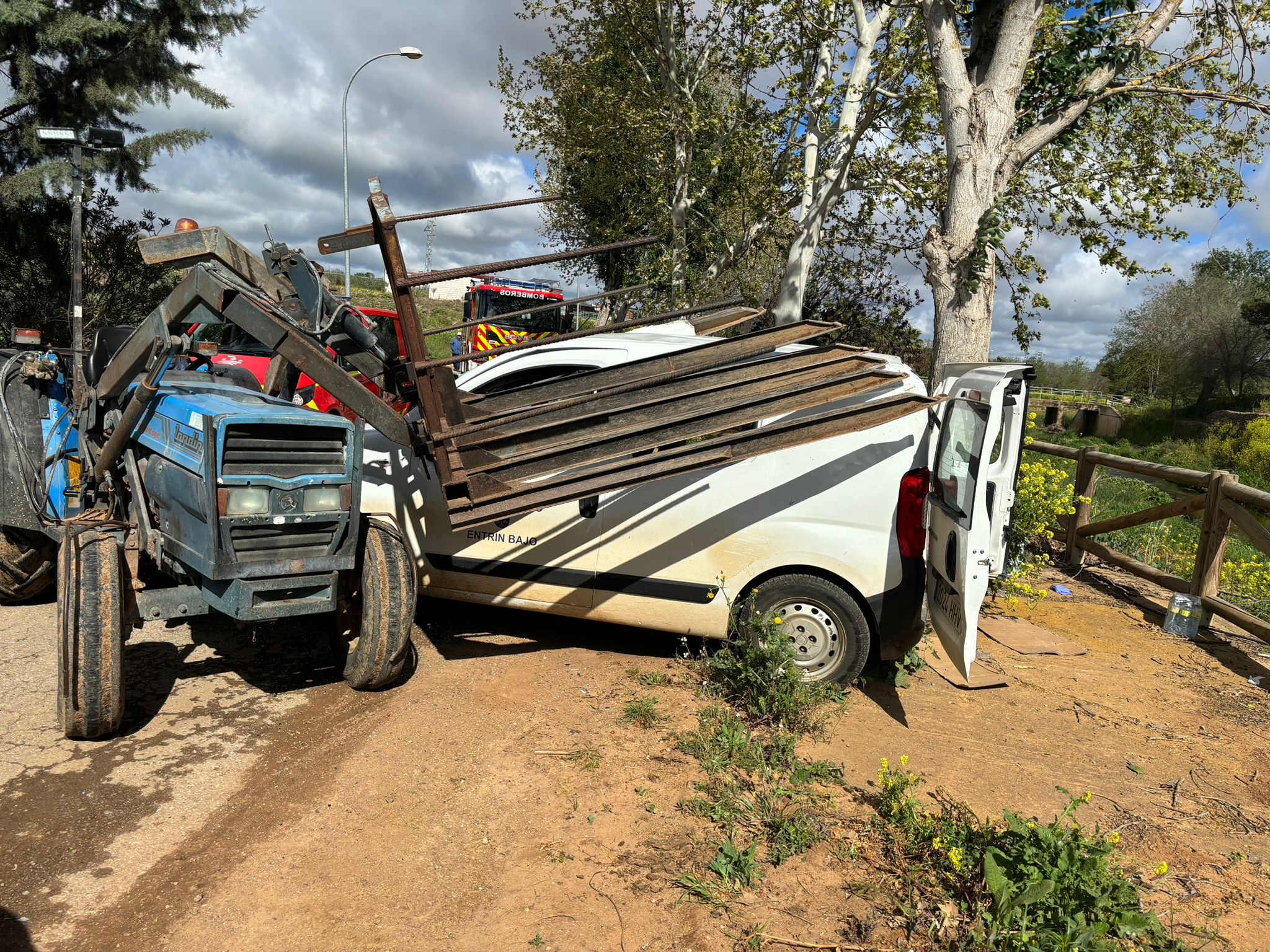 accidente entrín bajo