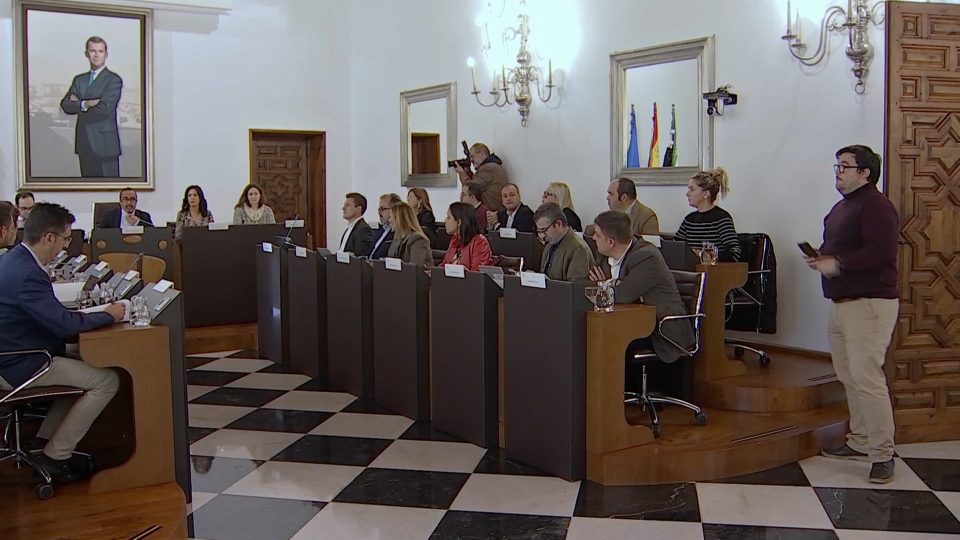 La Diputación de Cáceres adquiere un separador cellar para la investigación contra el cáncer en el San Pedro de Alcántara