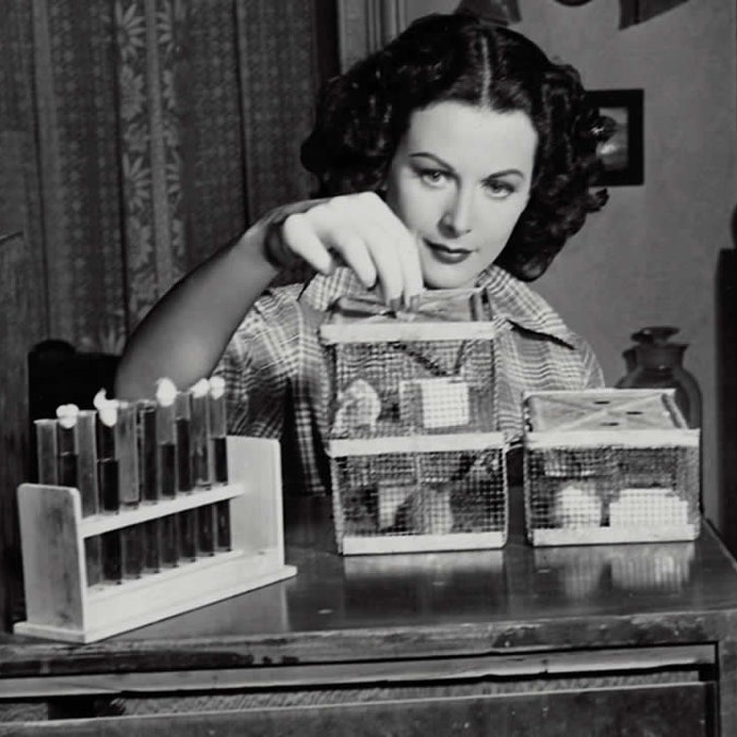 Hedy Lamarr precursora del Wifi