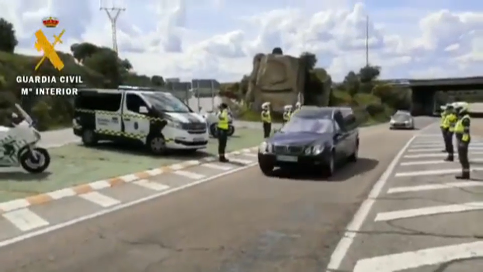 Homenaje de despedida realizado por la Guardia Civil al Fernando Santiago Caminero