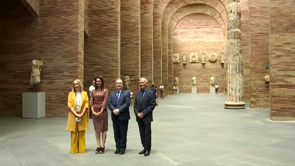 El Ministro de Cultura y otras autoridades en el Museo Nacional de Arte Romano de Mérida