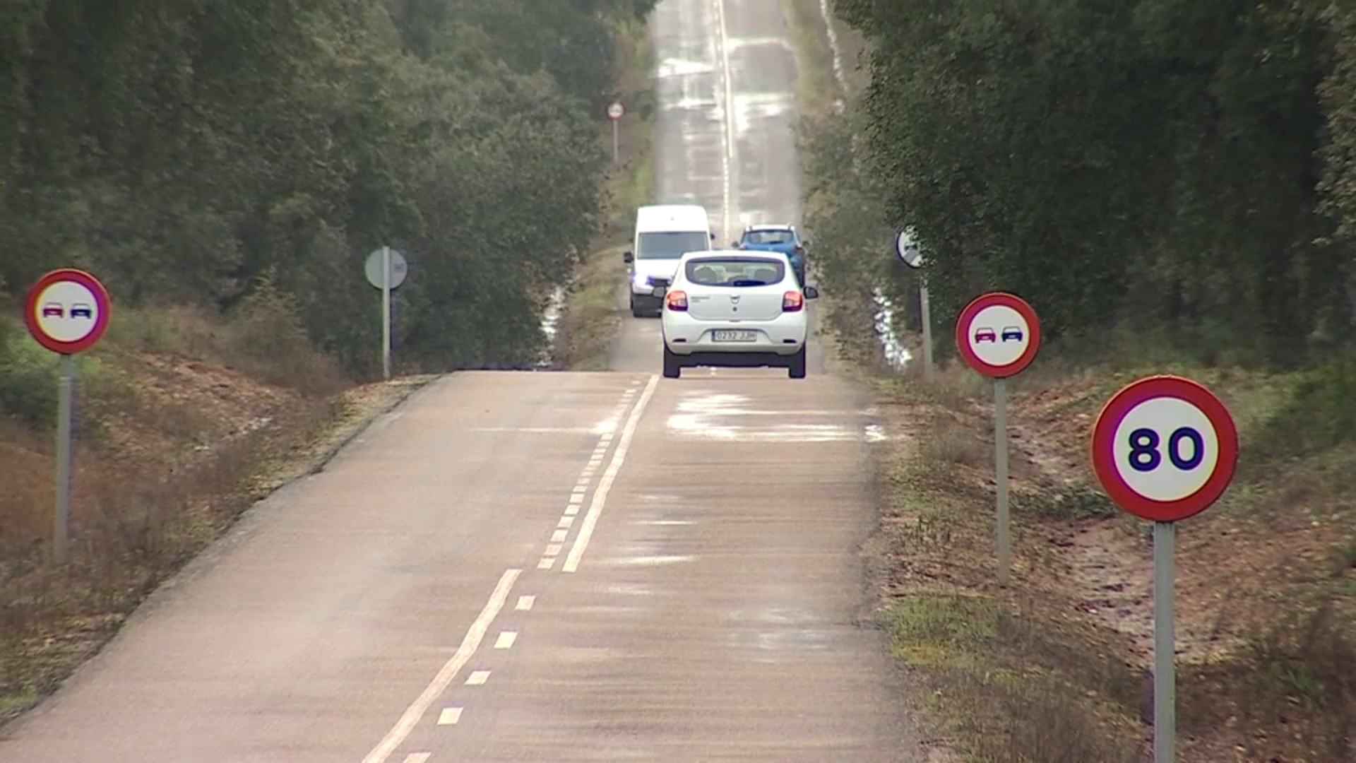 Carretera a Villar del Rey