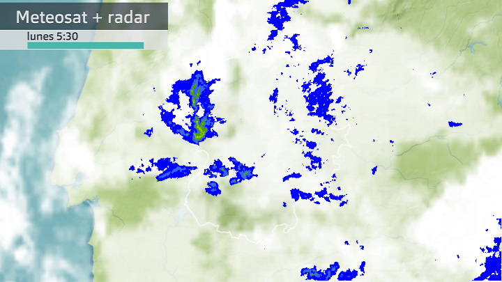 Imagen del Meteosat + radar meteorológico lunes 22 de amyo 5:30 h.