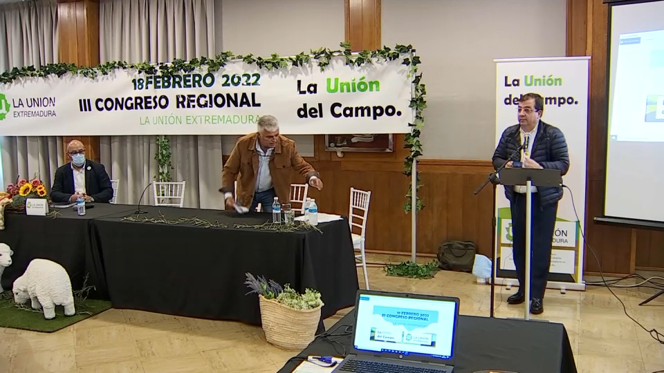 Vara en el congreso de La Union