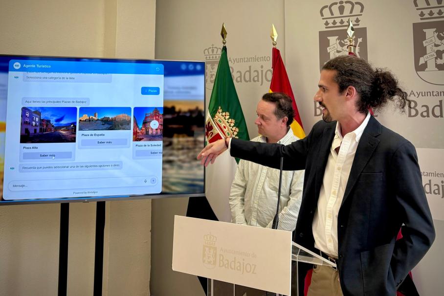 Badajoz lanza un Agente de Inteligencia Artificial Turística para mejorar la experiencia de visitantes y residentes