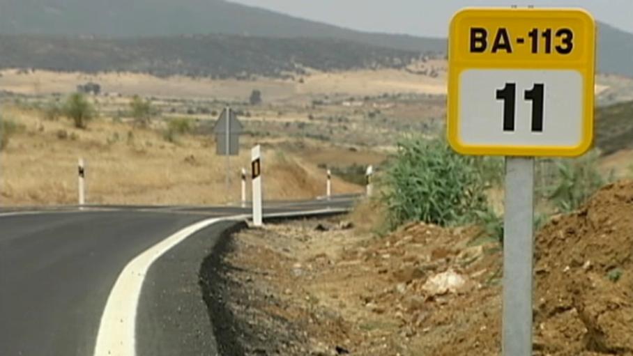 Reabren al tráfico las carreteras BA-113 y BA-018 en la provincia de Badajoz