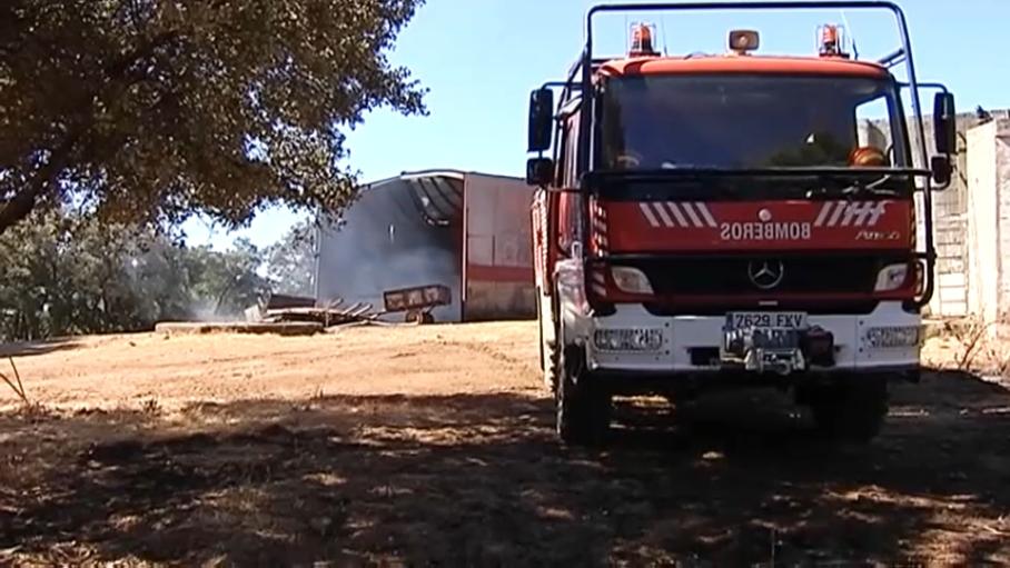Declarado el Nivel 1 en un incendio forestal en Galisteo
