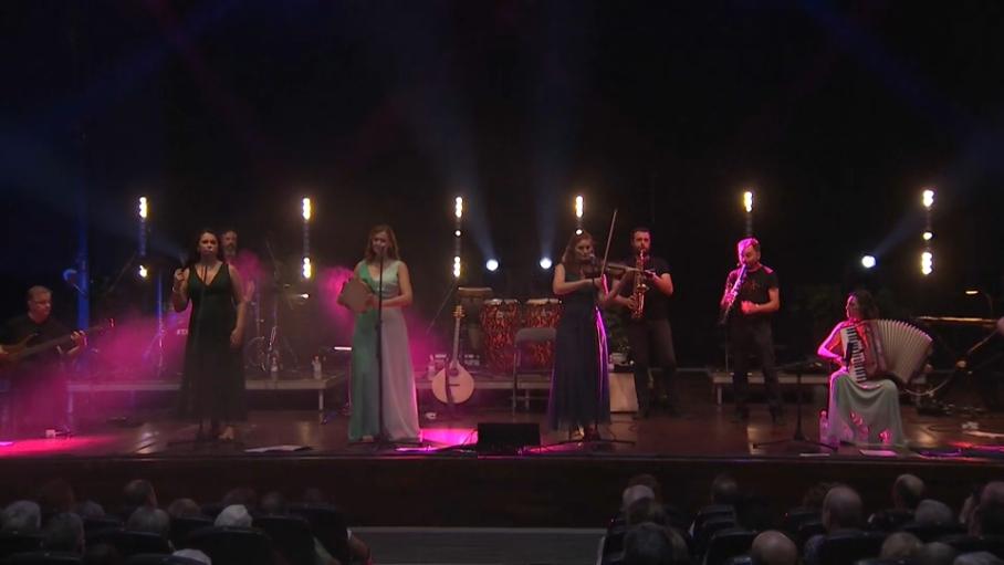 El grupo Acetre y la orquesta La Formula Perfecta actuarán esta semana en la Feria de Olivenza