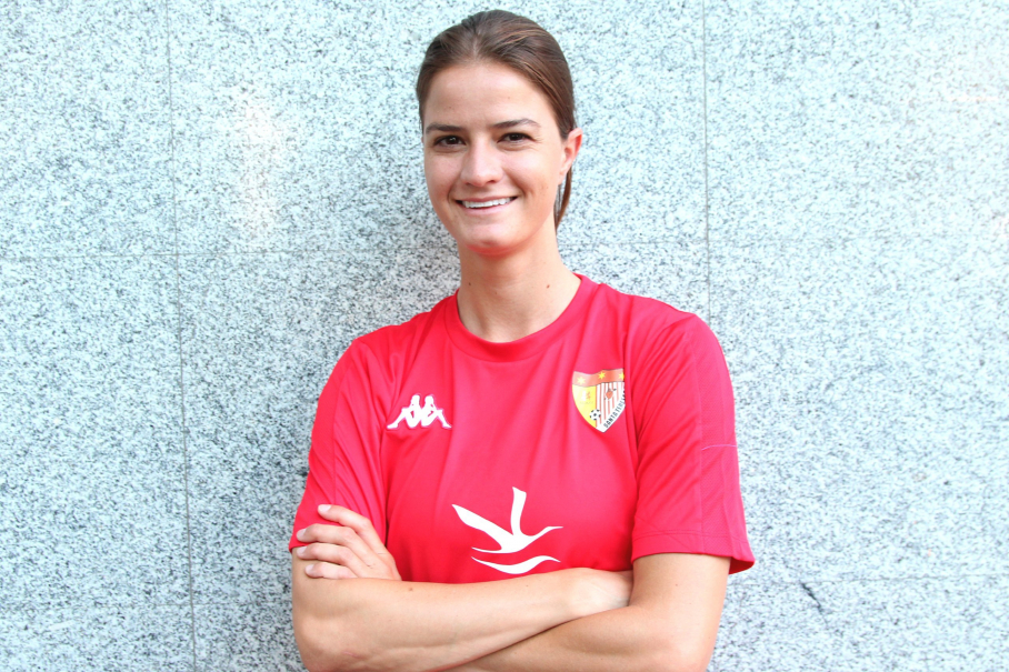 Caroline Van Slambrouck nueva jugadora del Santa Teresa