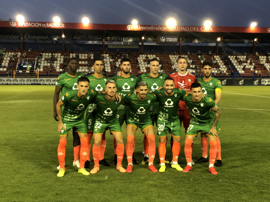 Once inicial del Villanovense en la gran final ante el Cacereño