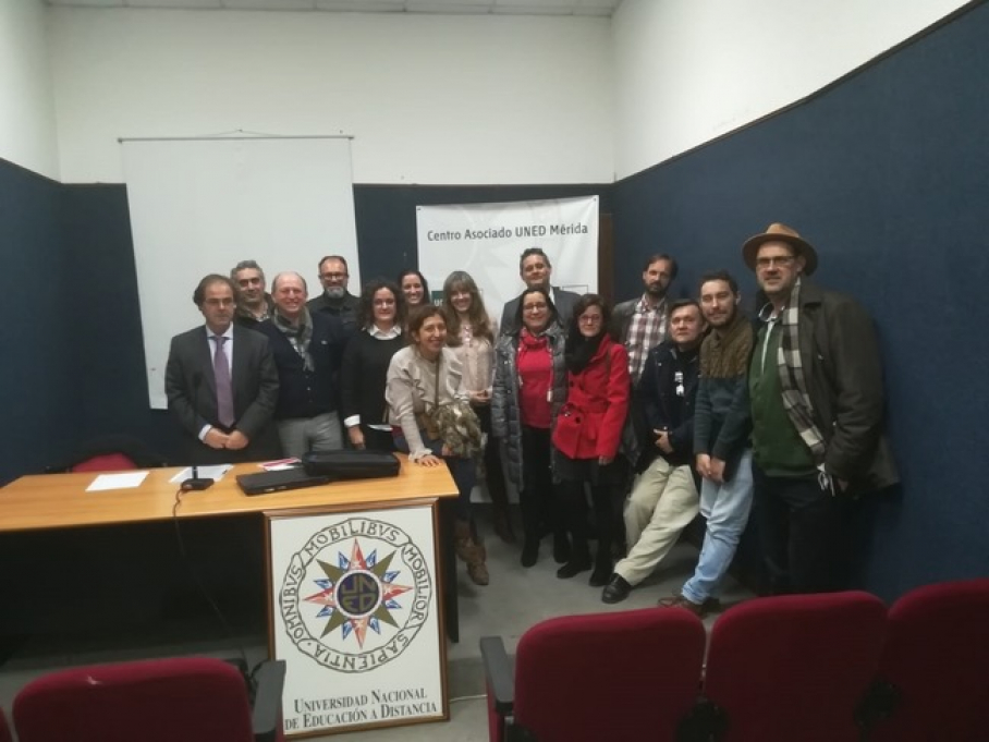Miembros del Colegio Oficial de Licenciados en Ciencias Políticas y Sociología