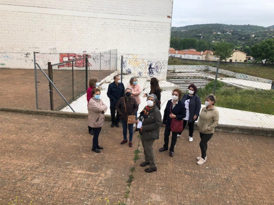 Vecinos de la plaza Céntrica.