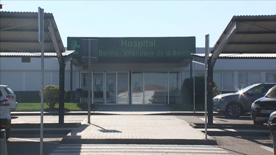 La mujer ha sido trasladada al hospital de Don Benito - Villanueva