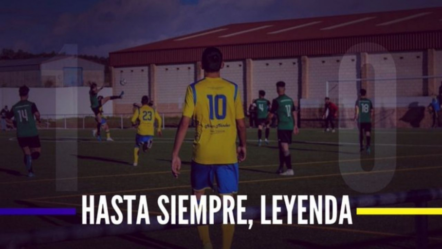 Cristian era jugador del equipo de fútbol de Puebla de Obando