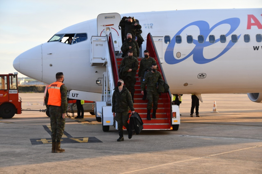 Soldados de la Brigada Extremadura XI aterrizan en Badajoz procedentes de Letonia