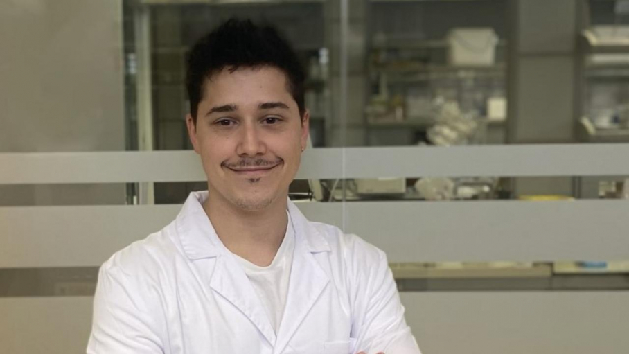 El estudio del joven investigador extremeño Javier Rocha Pimienta mejora la seguridad de la leche materna sin alterar sus propiedades beneficiosas para los bebés