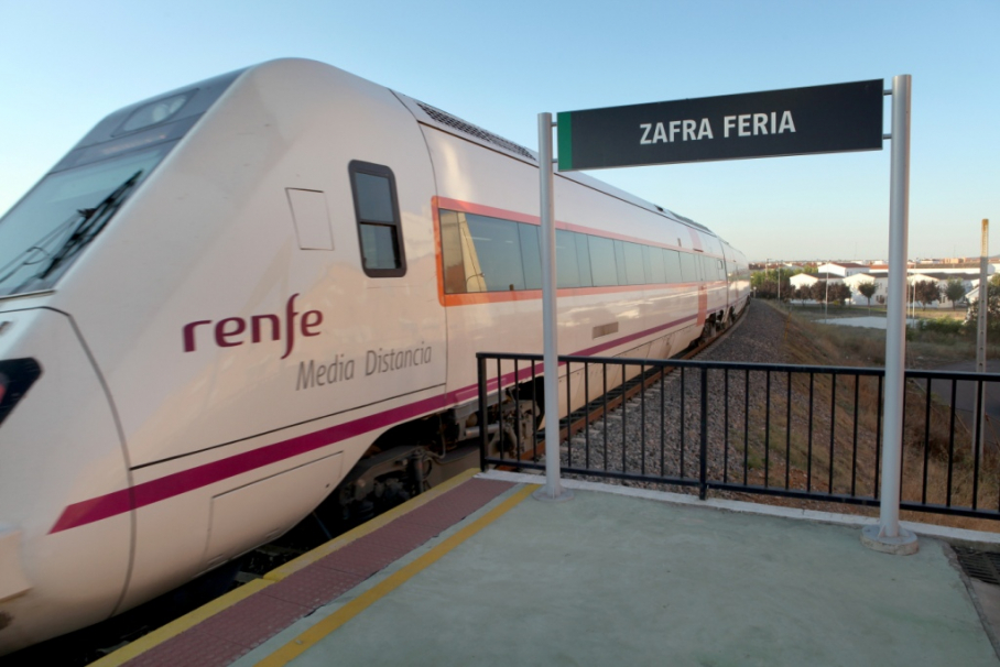 Tren Zafra