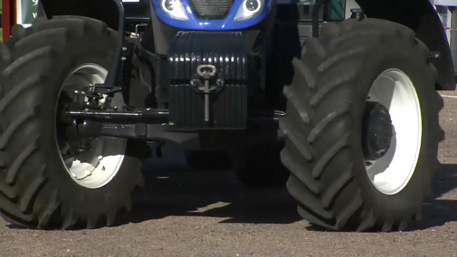 Tractor