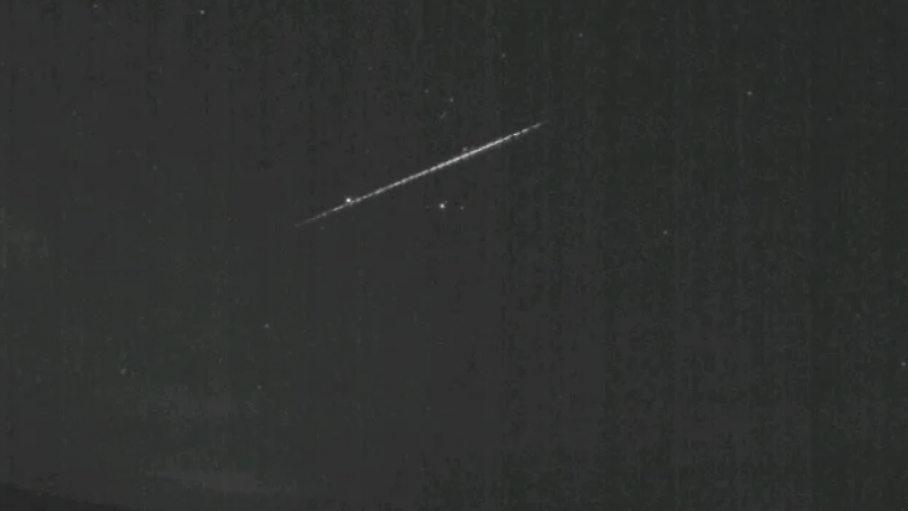 El bólido SPMN040424E que ha cruzado el cielo de Cáceres