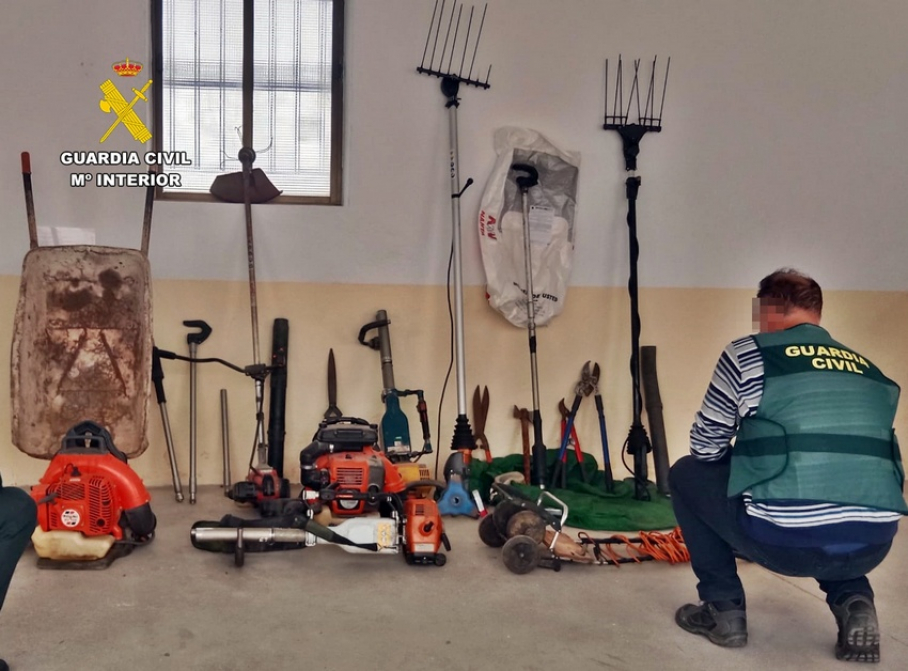 Material recuperado por la Guardia Civil