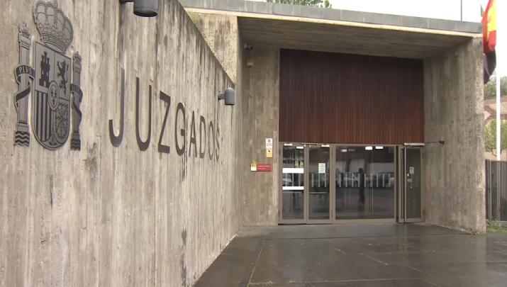 En libertad provisional a los tres detenidos por tratar de quemar una vivienda en Plasencia