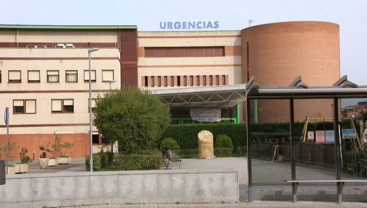 Herido un hombre de 63 años tras caerle sobre las piernas la pala de una máquina en un taller cerca de Aceuchal