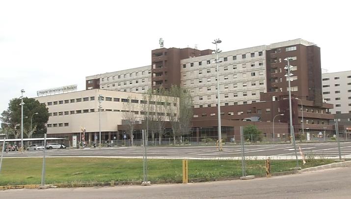 Dos mujeres intoxicadas por el incendio en una vivienda en Torremayor