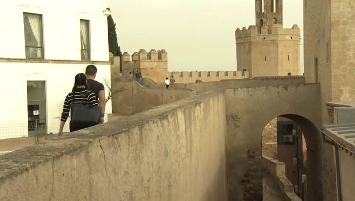 Los monumentos de Badajoz duplican los visitantes en verano respecto a 2024 al superar los 8.300