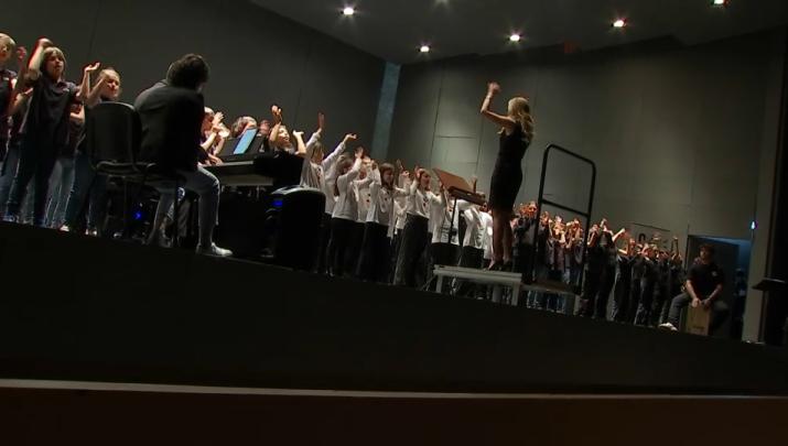 El Palacio de Congresos de Mérida ha acogido este domingo el Encuentro de Coros de Conservatorios de Extremadura