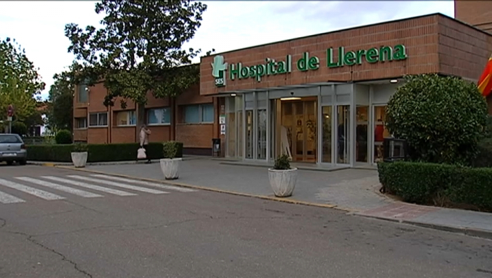 Fachada del Hospital de Llerena