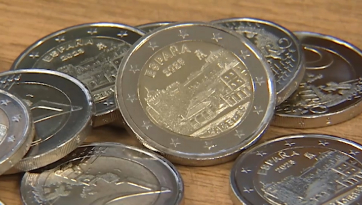 Moneda dedicada a Cáceres