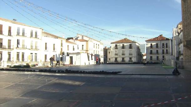 Instalación de la pista de hielo de Cáceres
