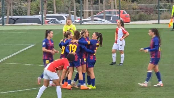 El filial del Barcelona celebra uno de los goles logrados frente al Cacereño