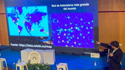 Diputación de Badajoz presenta en el Congreso Slowlight su red de fotómetros para monitorizar la contaminación lumínica